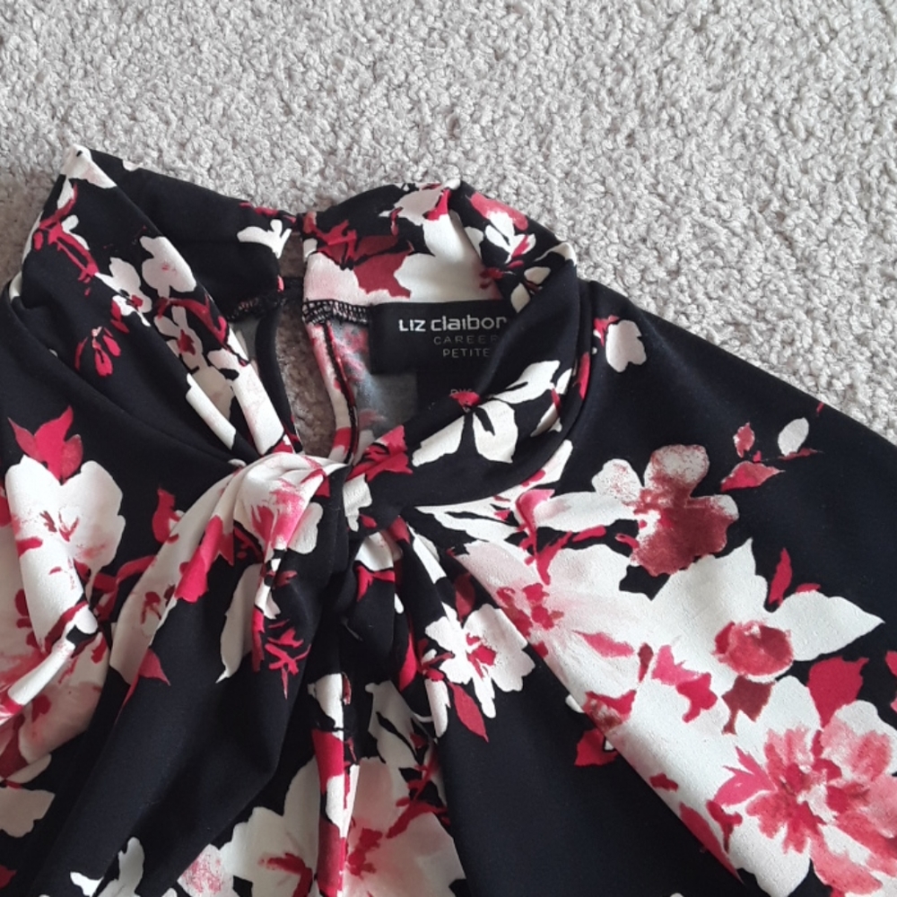🐖Beautiful liz Claiborne career petite size xs - Picture 3 of 3